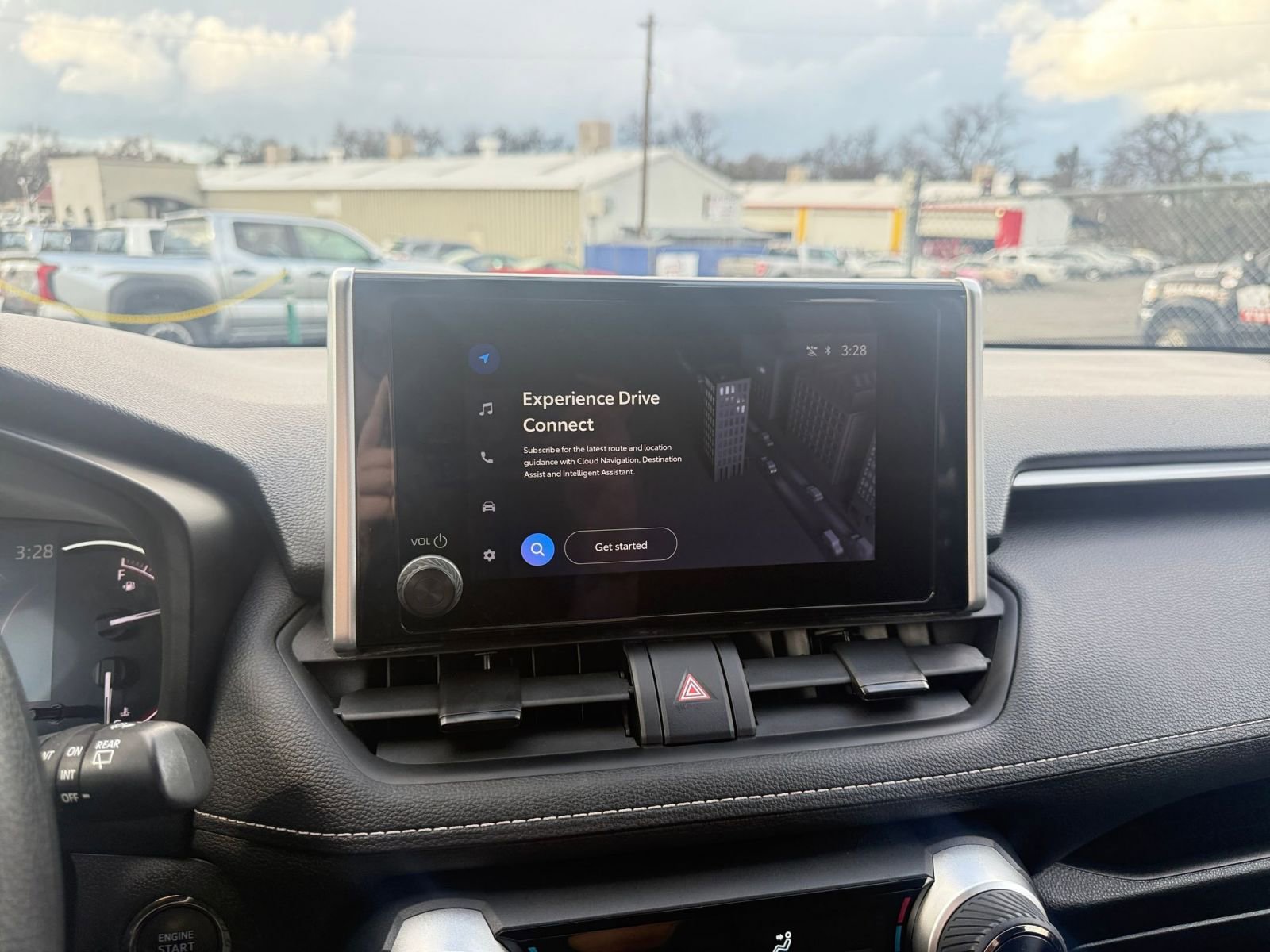 Thumbnail: 2025 Toyota RAV4 - 21