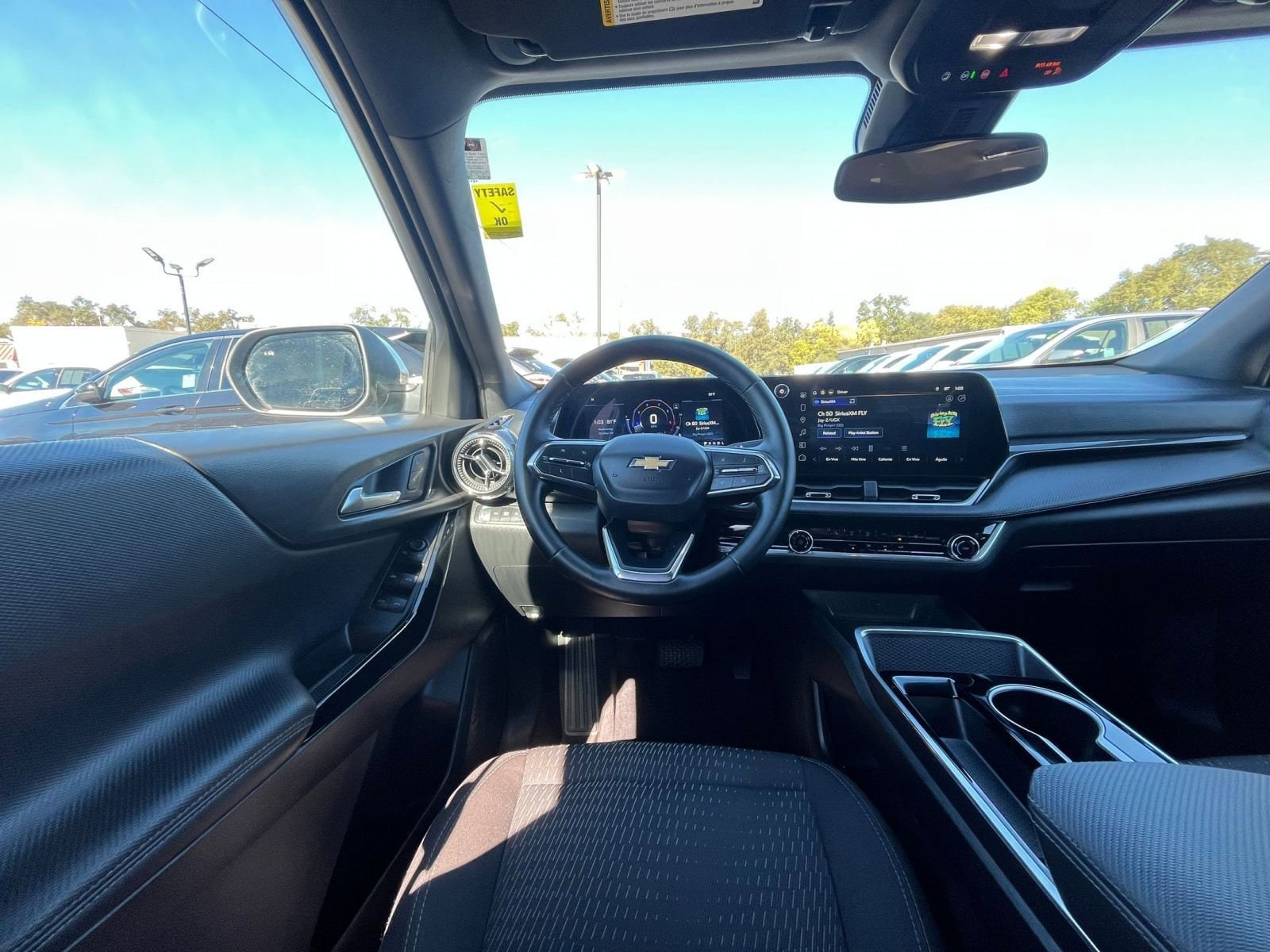 Thumbnail: 2025 Chevrolet Equinox - 33