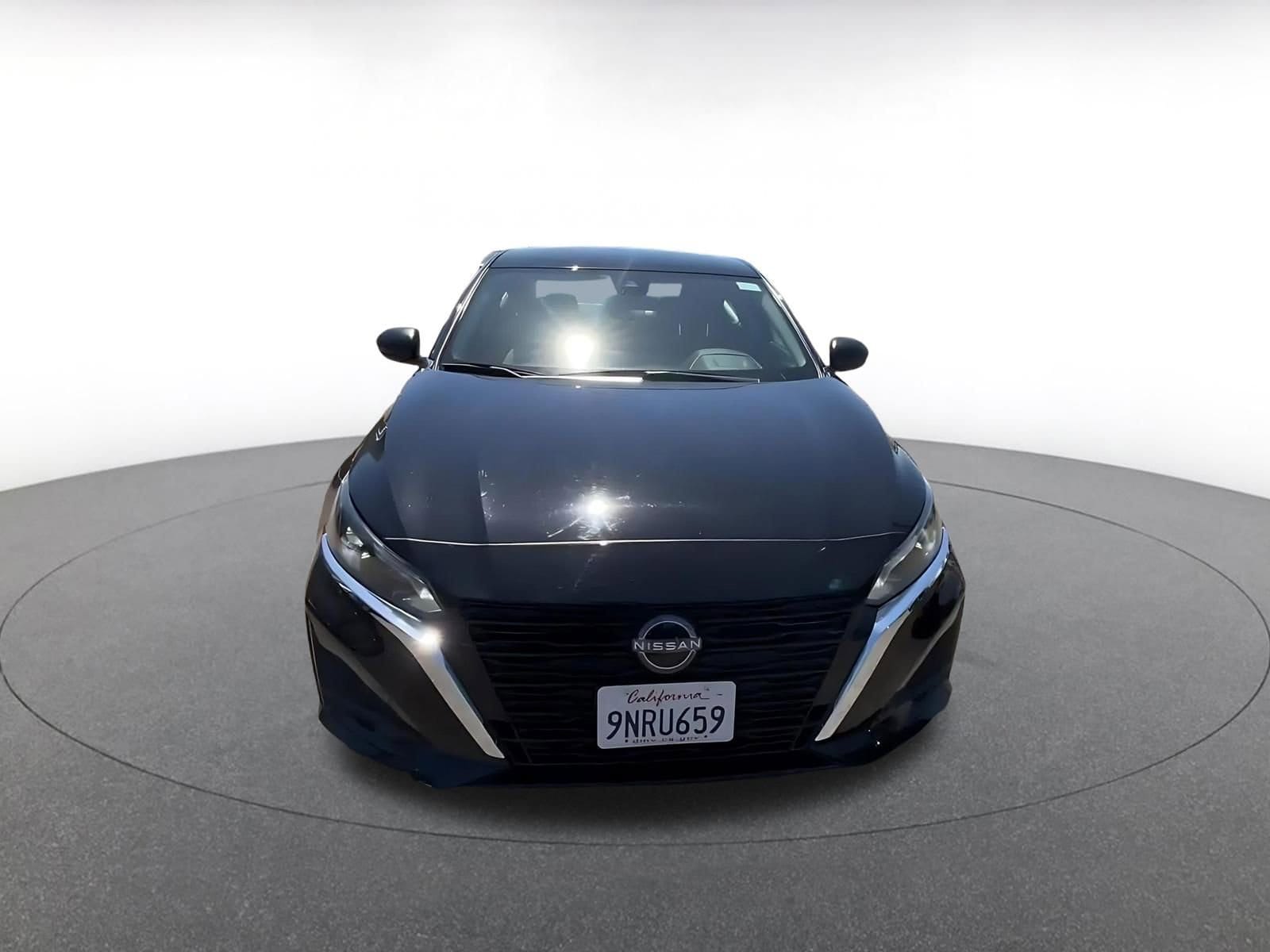 Thumbnail: 2025 Nissan Altima - 4
