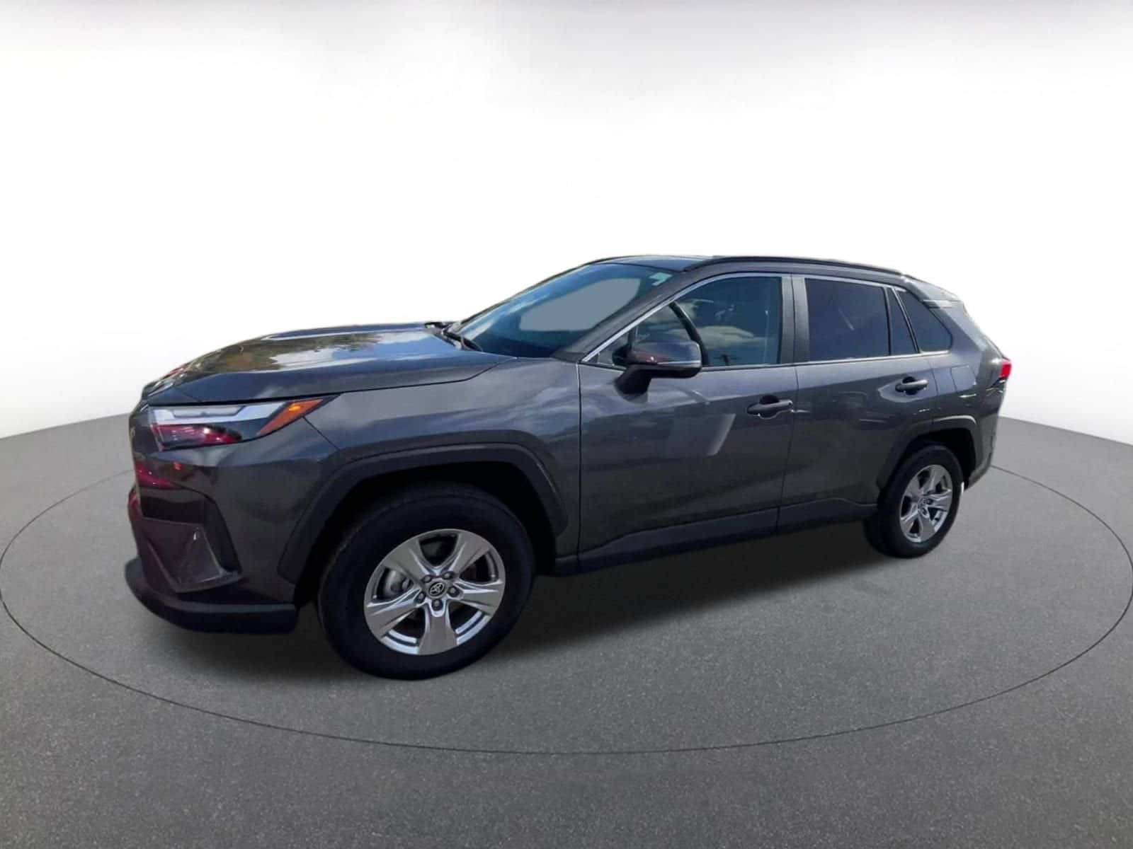 Thumbnail: 2025 Toyota RAV4 - 8