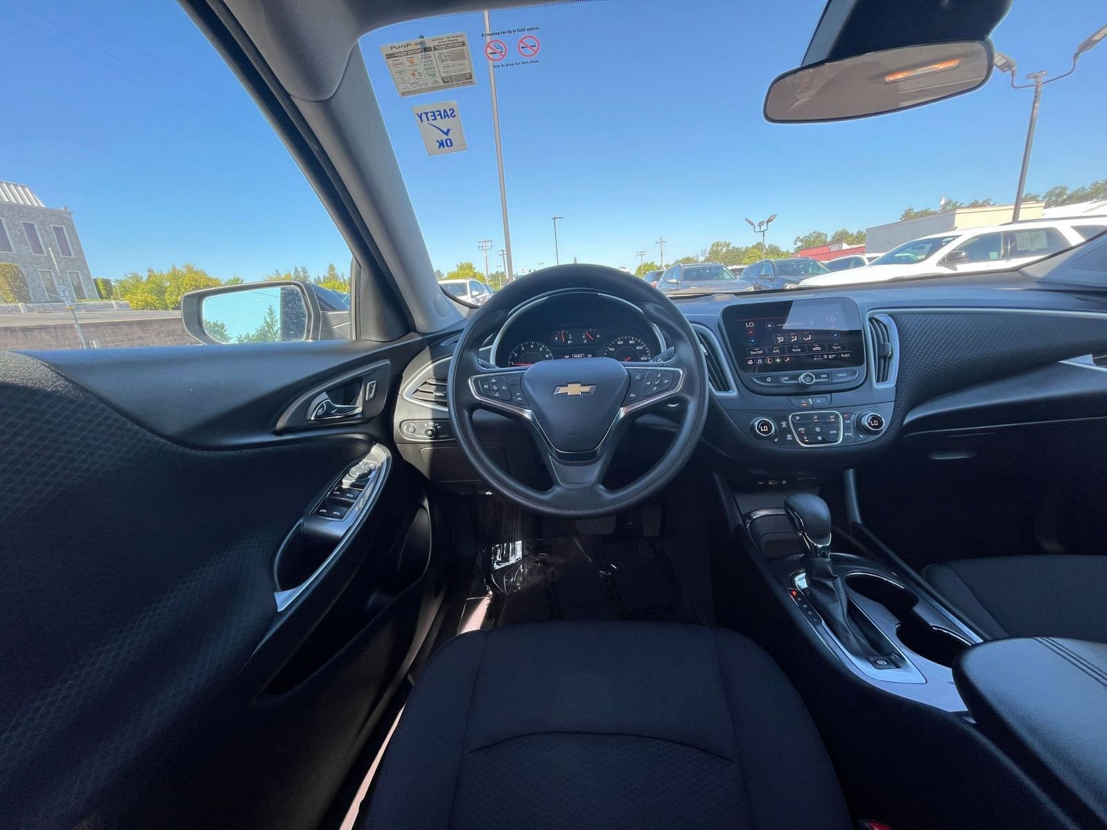 2023 Chevrolet Malibu LT 34