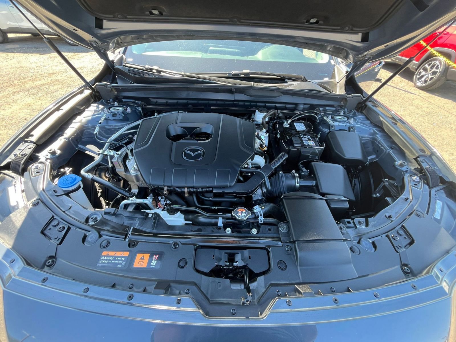 Thumbnail: 2025 Mazda CX-50 - 31