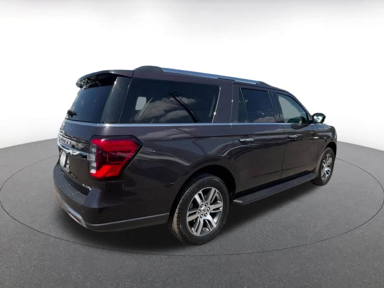 Thumbnail: 2024 Ford Expedition MAX - 15
