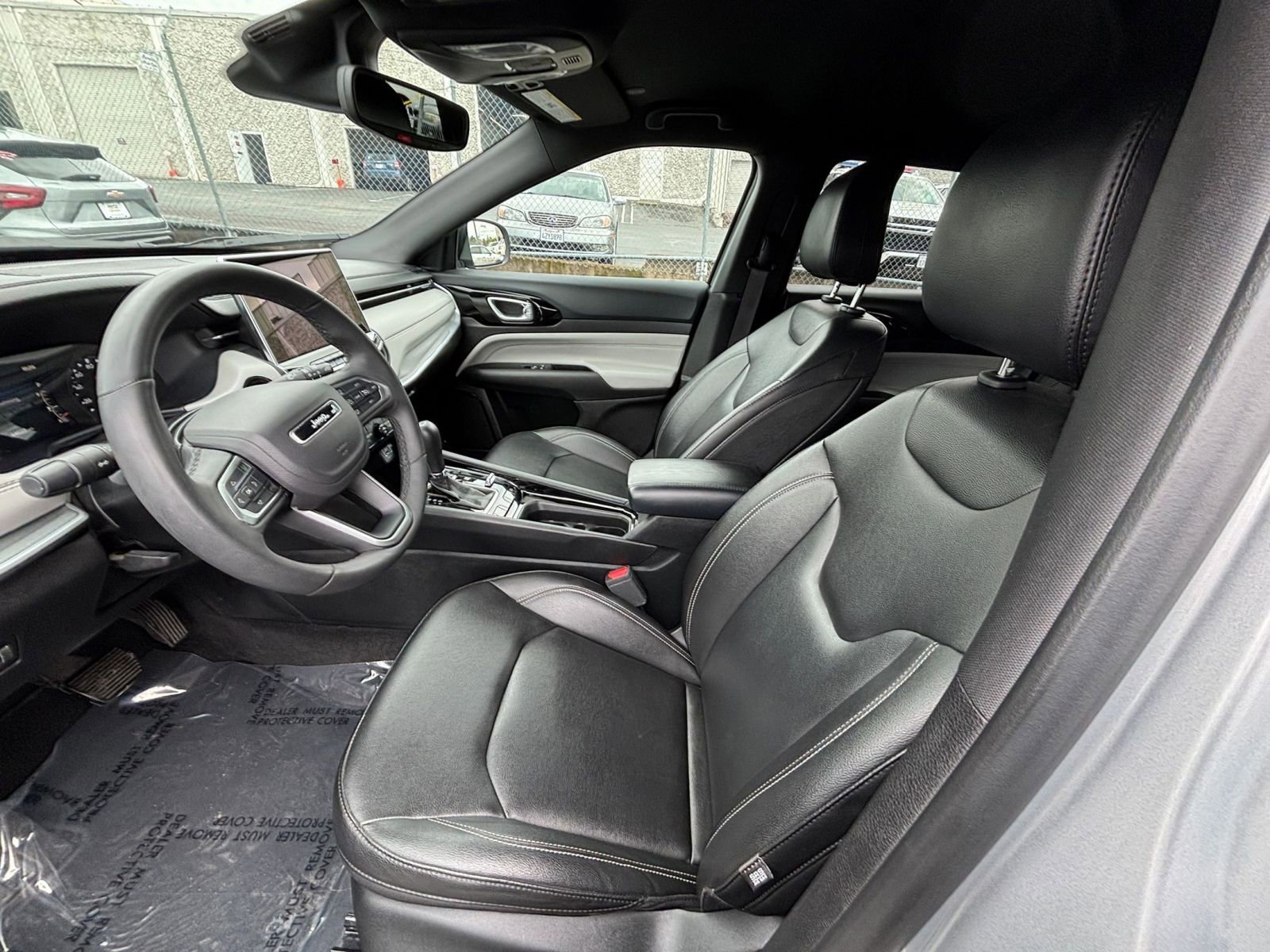 Thumbnail: 2025 Jeep Compass - 28