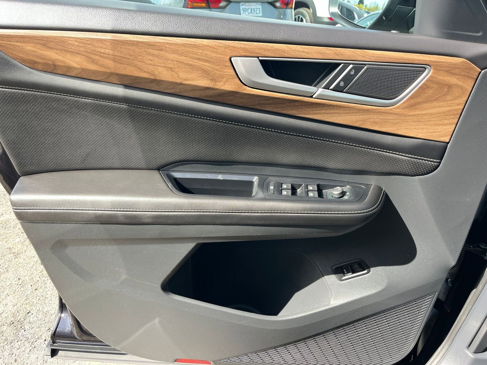 Thumbnail: 2025 Volkswagen Atlas - 18