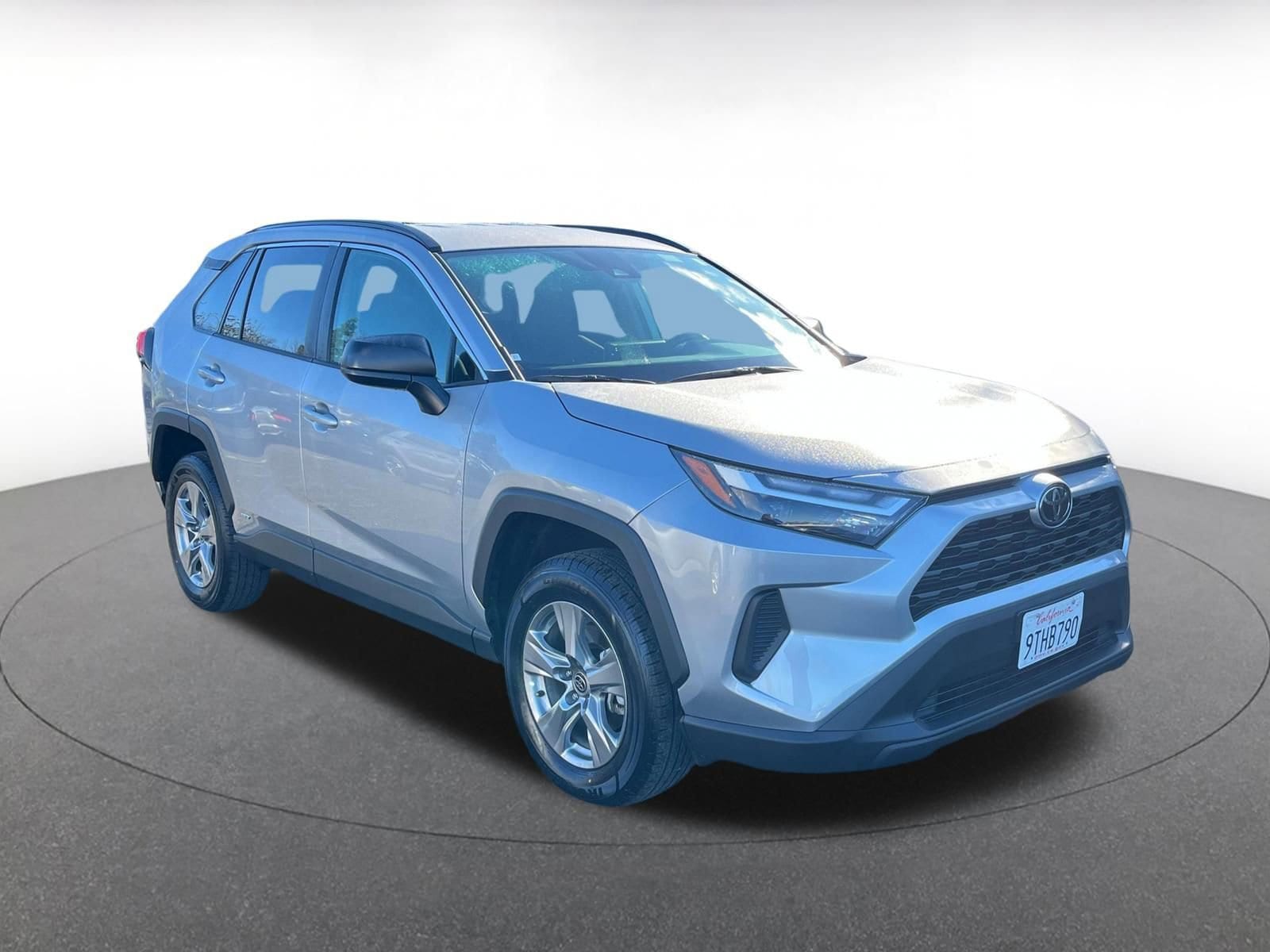 Thumbnail: 2025 Toyota RAV4 - 1