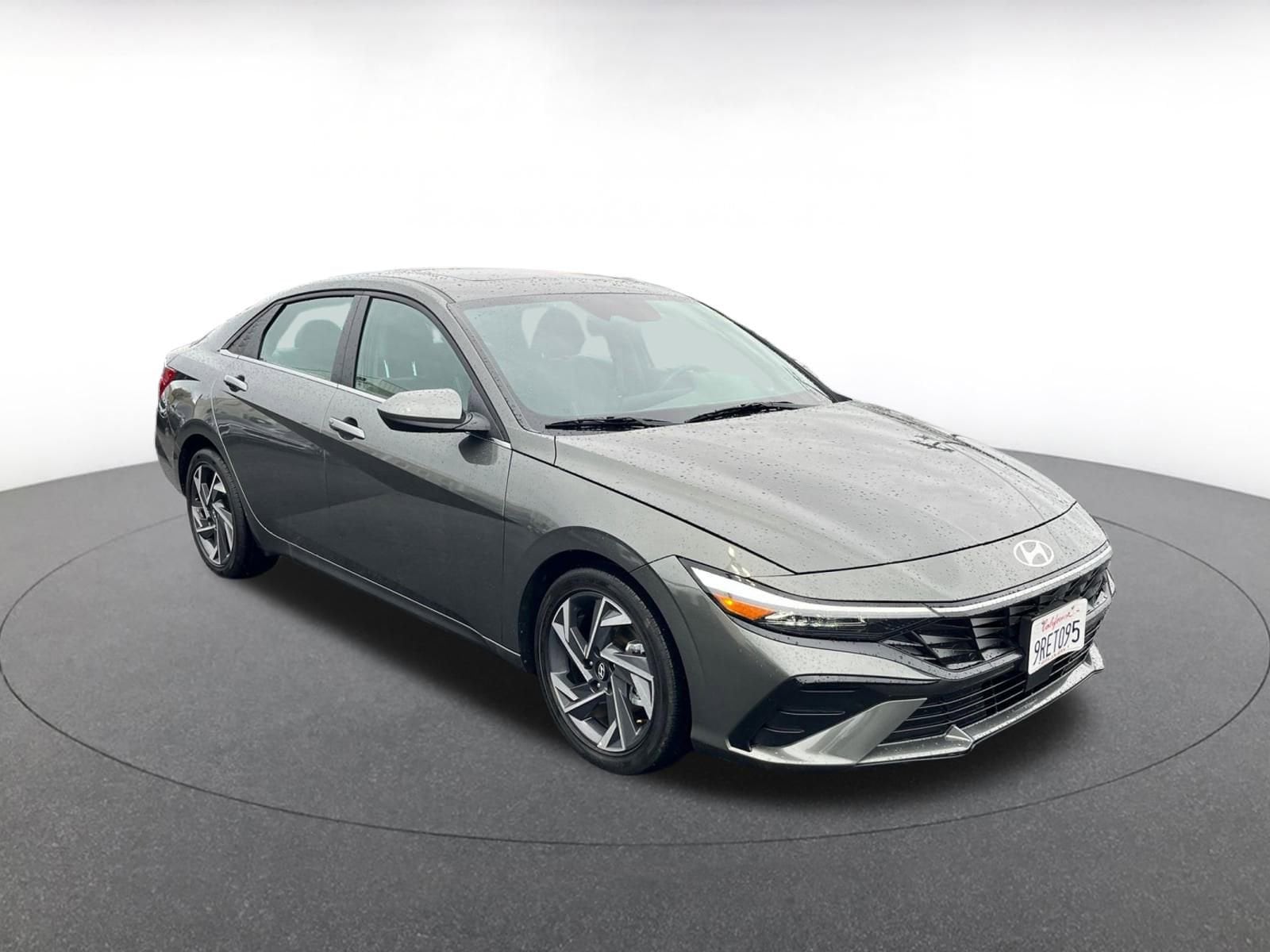 2025 Hyundai Elantra SEL