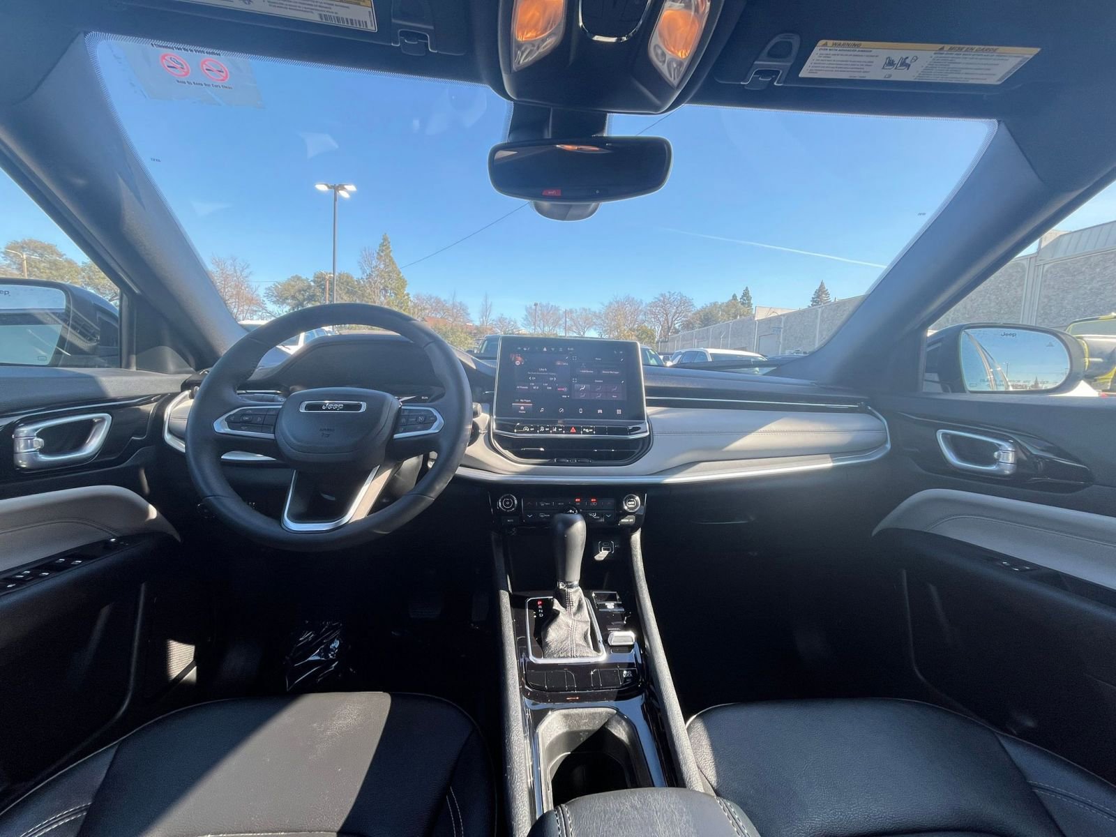 Thumbnail: 2025 Jeep Compass - 34