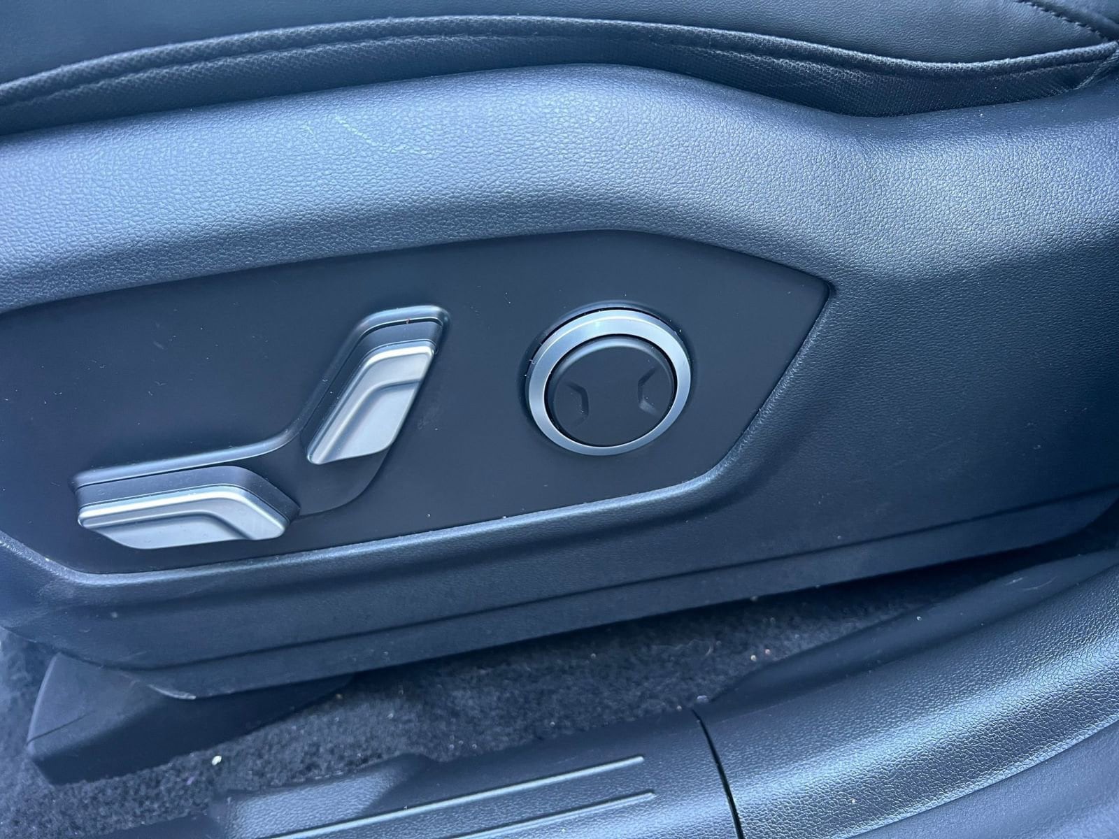 Thumbnail: 2025 Hyundai Santa Fe - 22