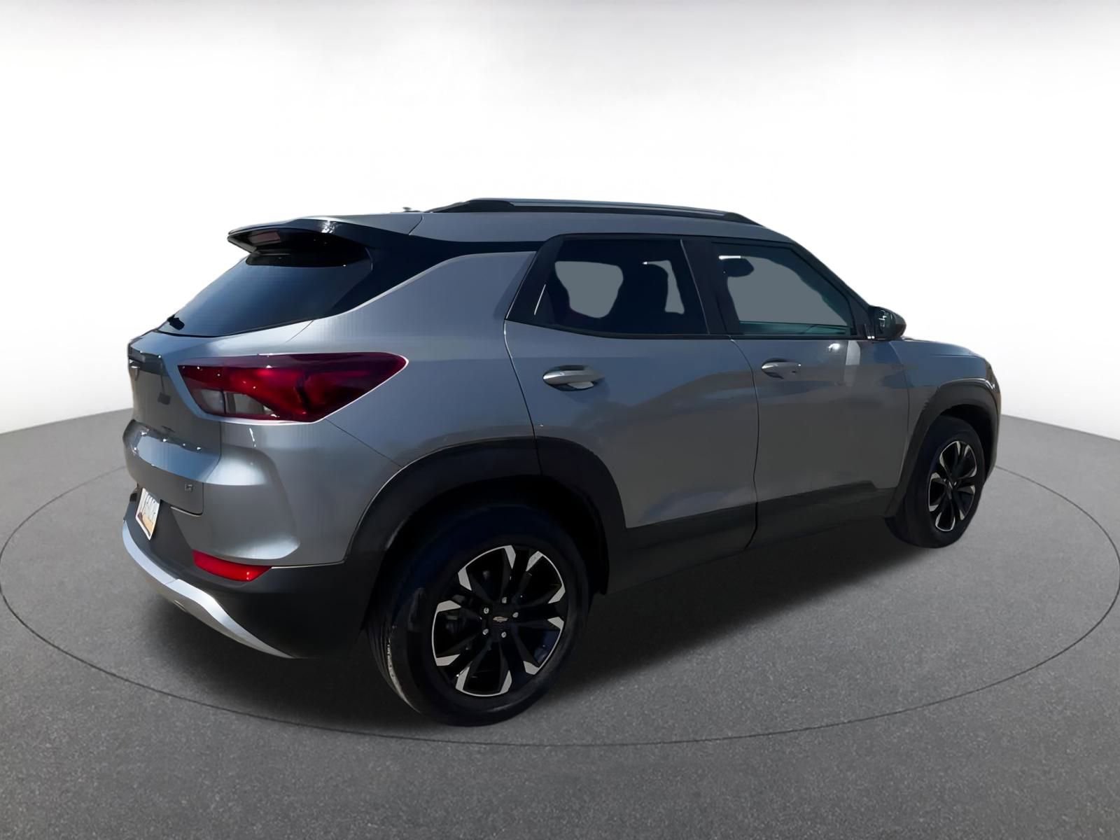 Thumbnail: 2023 Chevrolet TrailBlazer - 15