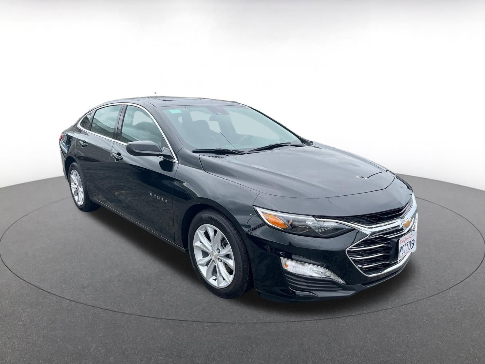 Thumbnail: 2024 Chevrolet Malibu - 1