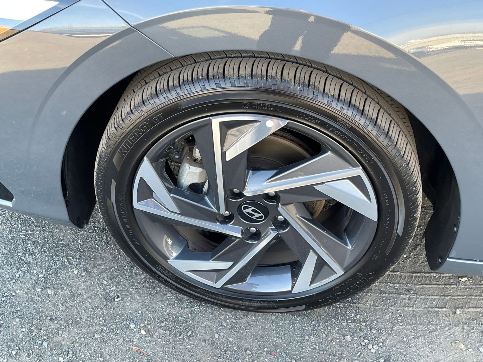 Thumbnail: 2025 Hyundai Elantra - 32