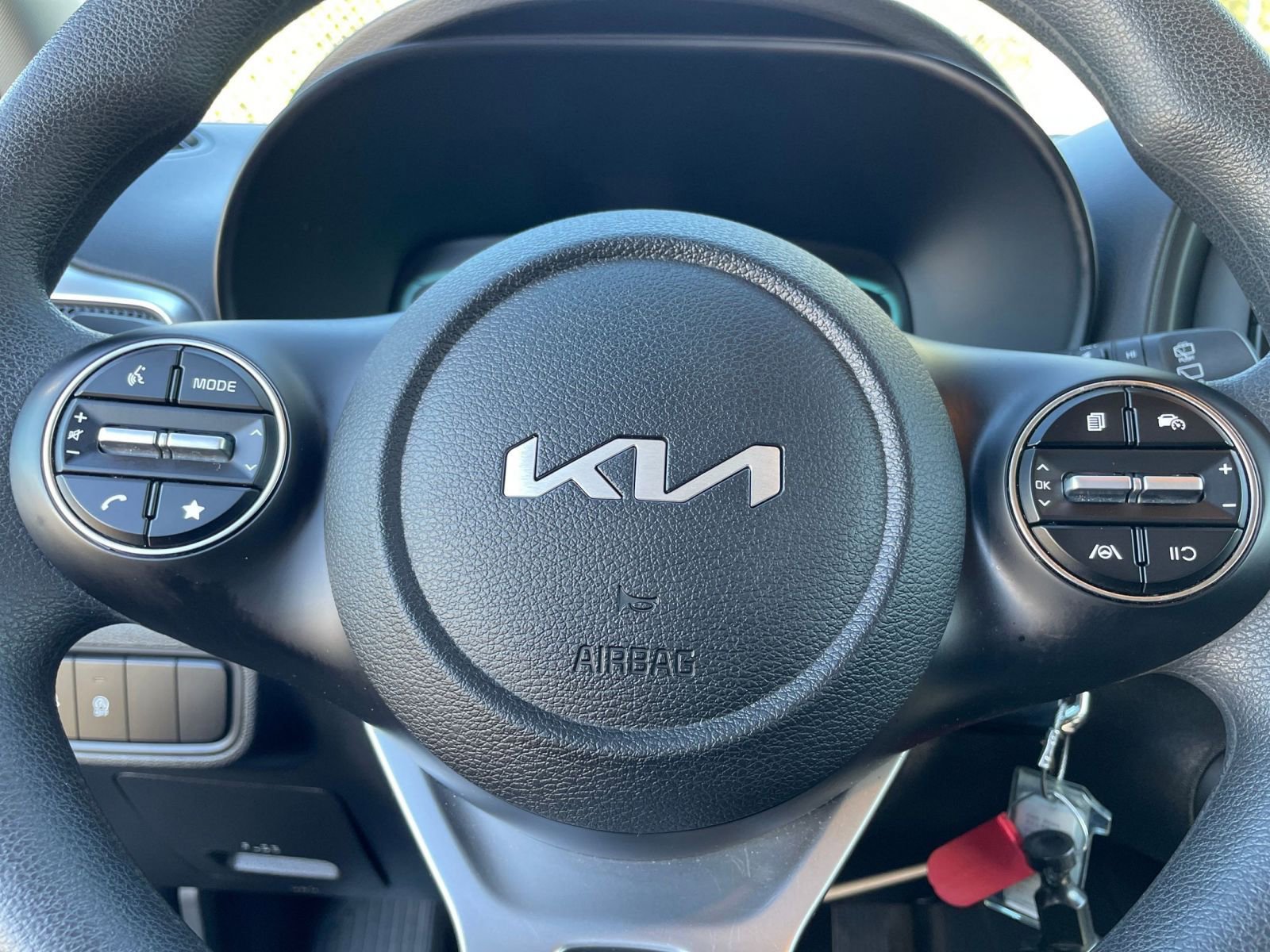 Thumbnail: 2025 Kia Soul - 25