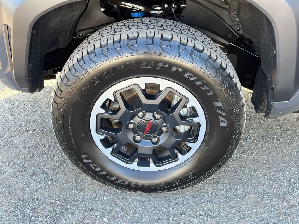 Thumbnail: 2025 Toyota Tacoma - 17
