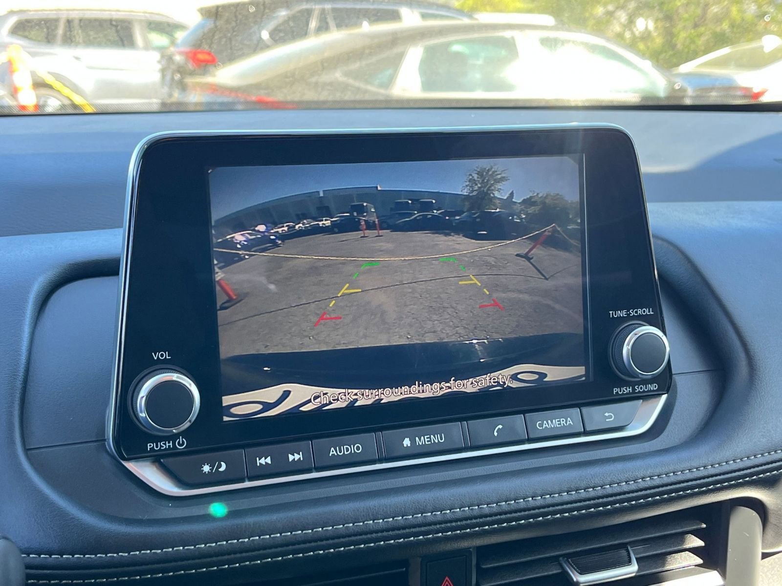 Thumbnail: 2025 Nissan Rogue - 25