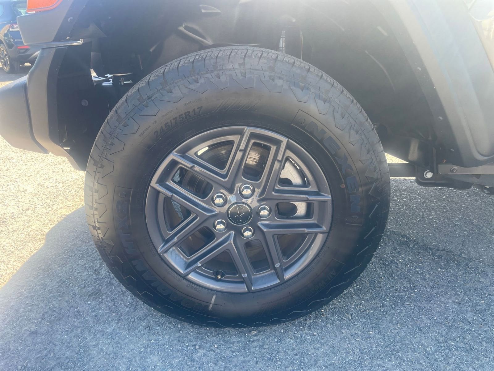 Thumbnail: 2025 Jeep Wrangler - 30