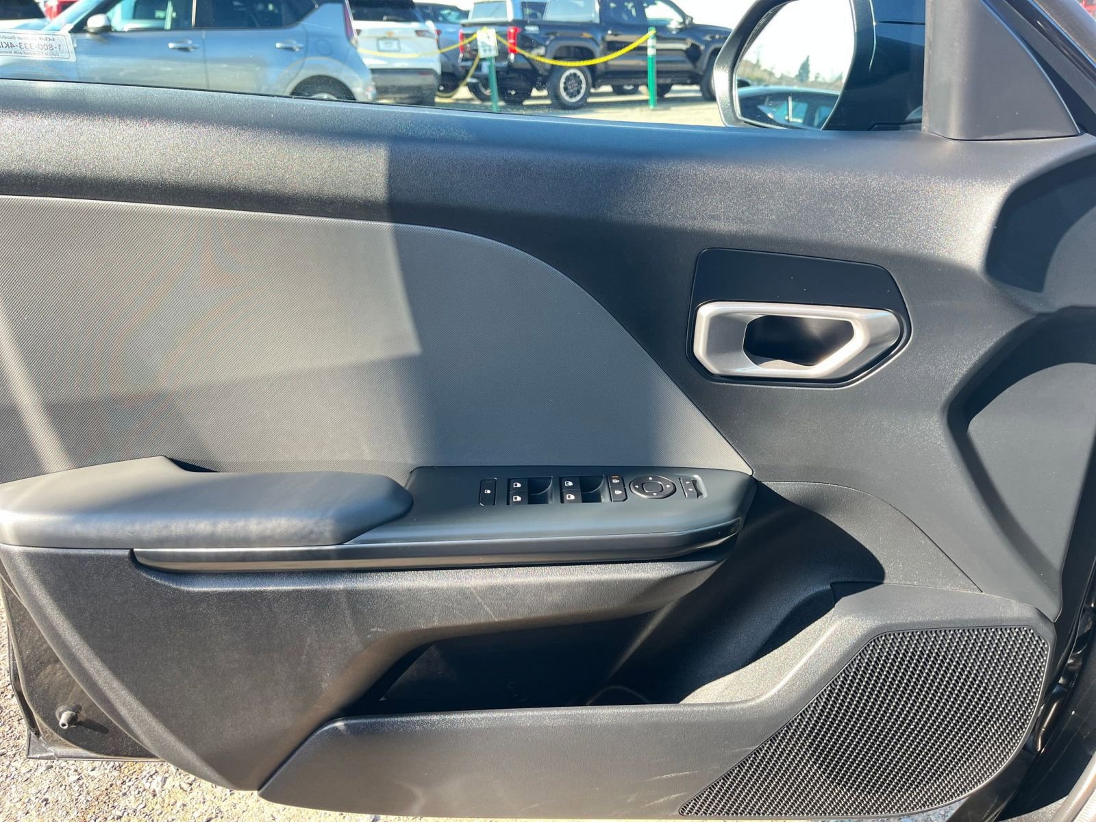 Thumbnail: 2025 Kia K4 - 21