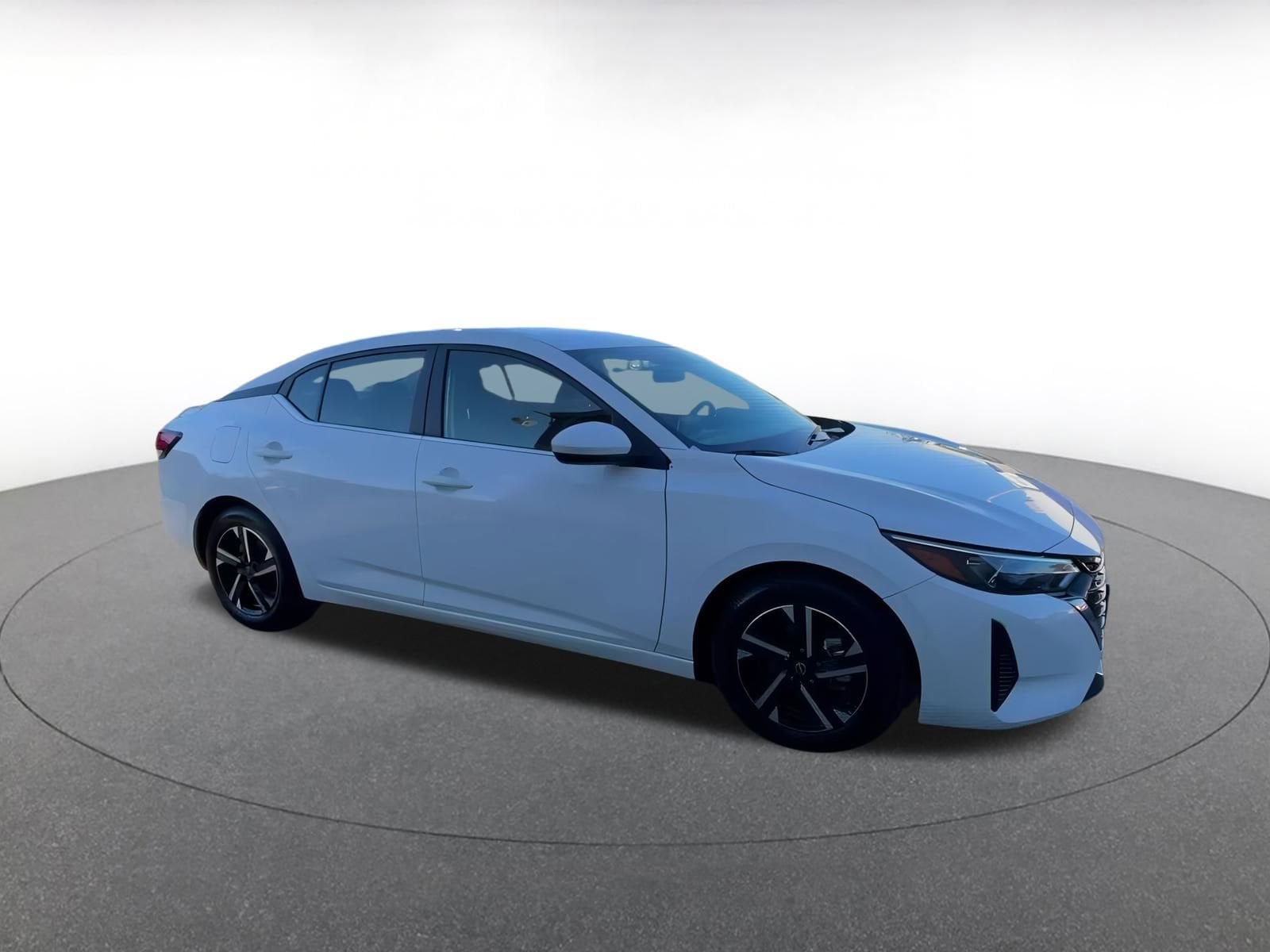 Thumbnail: 2024 Nissan Sentra - 2