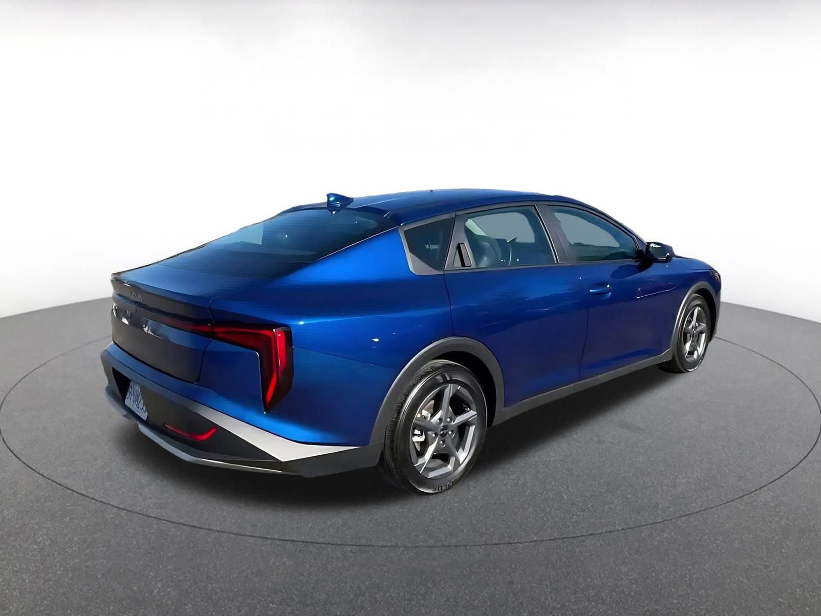 Thumbnail: 2025 Kia K4 - 15