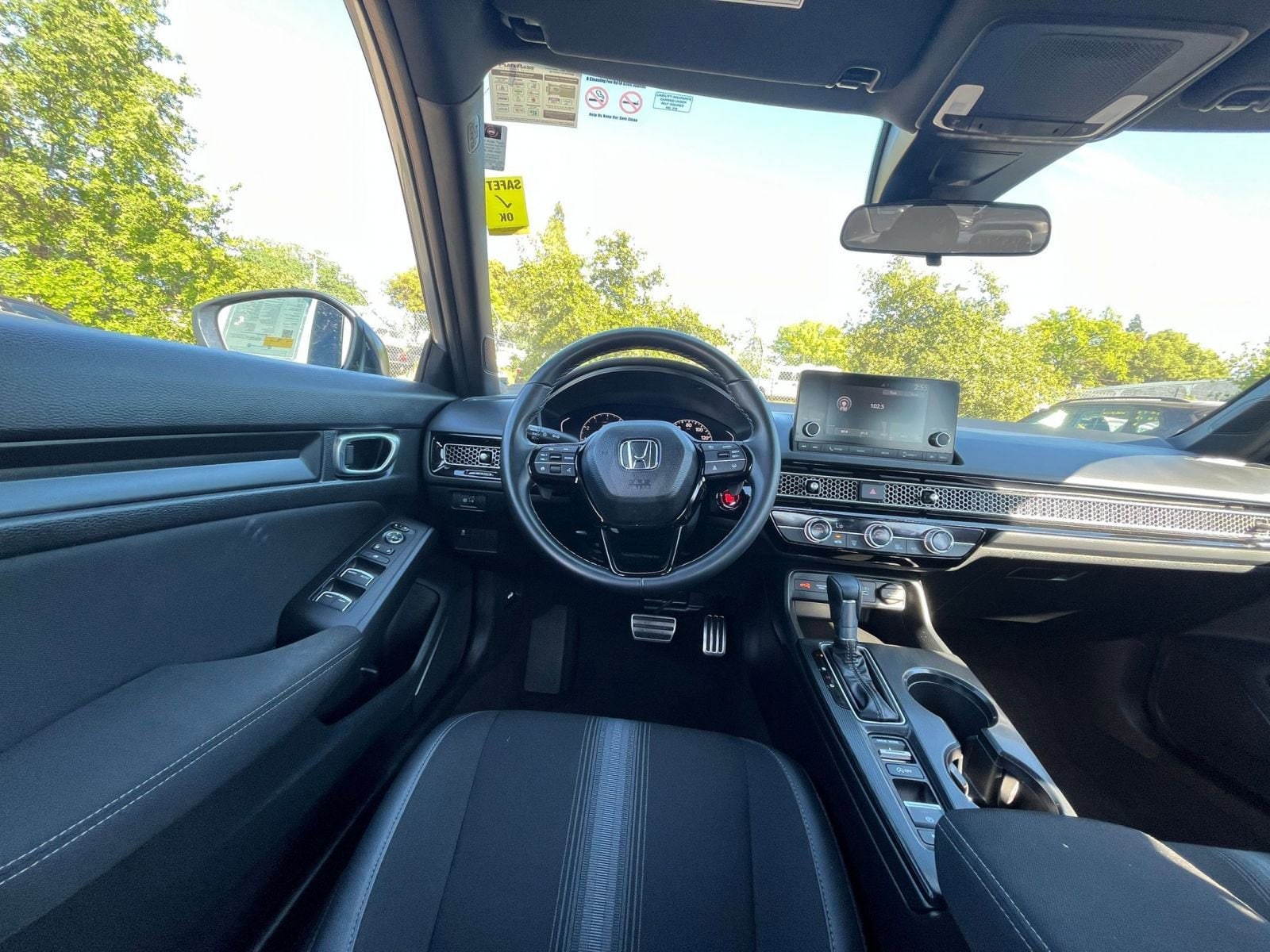 Thumbnail: 2025 Honda Civic - 32