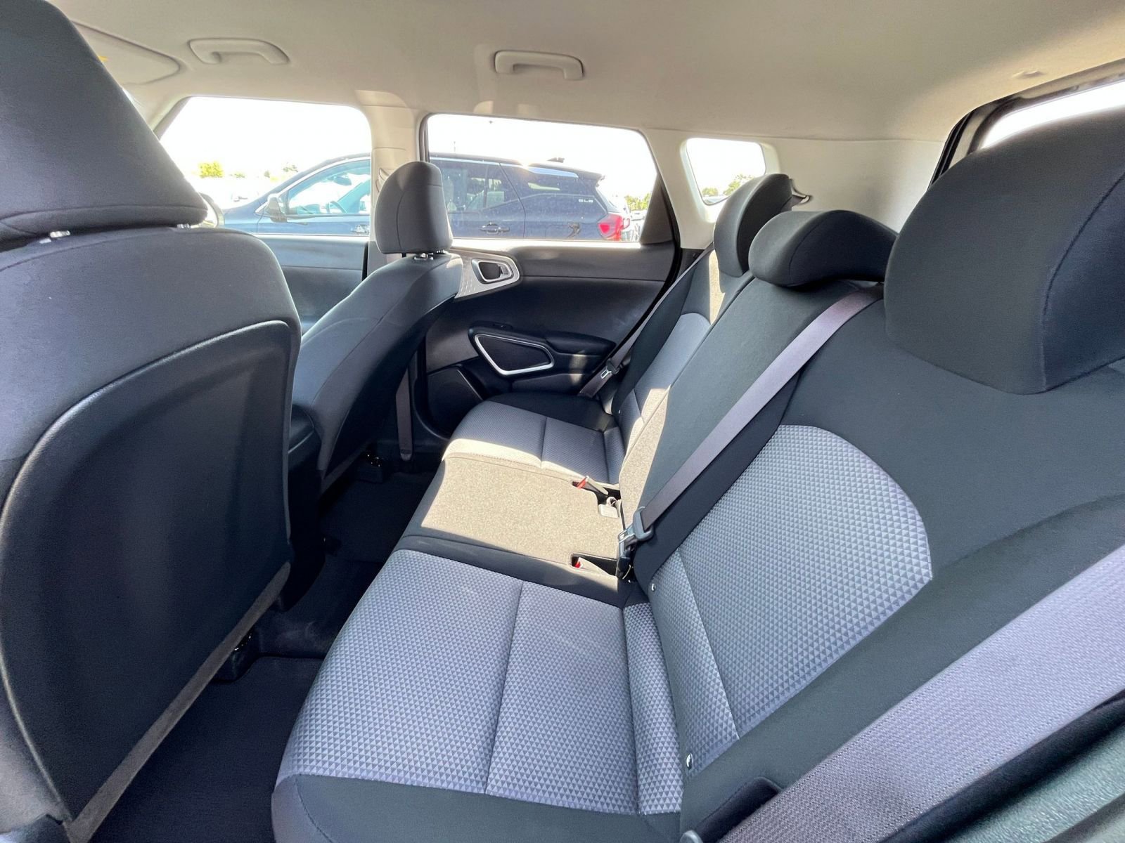 2024 Kia Soul LX 23