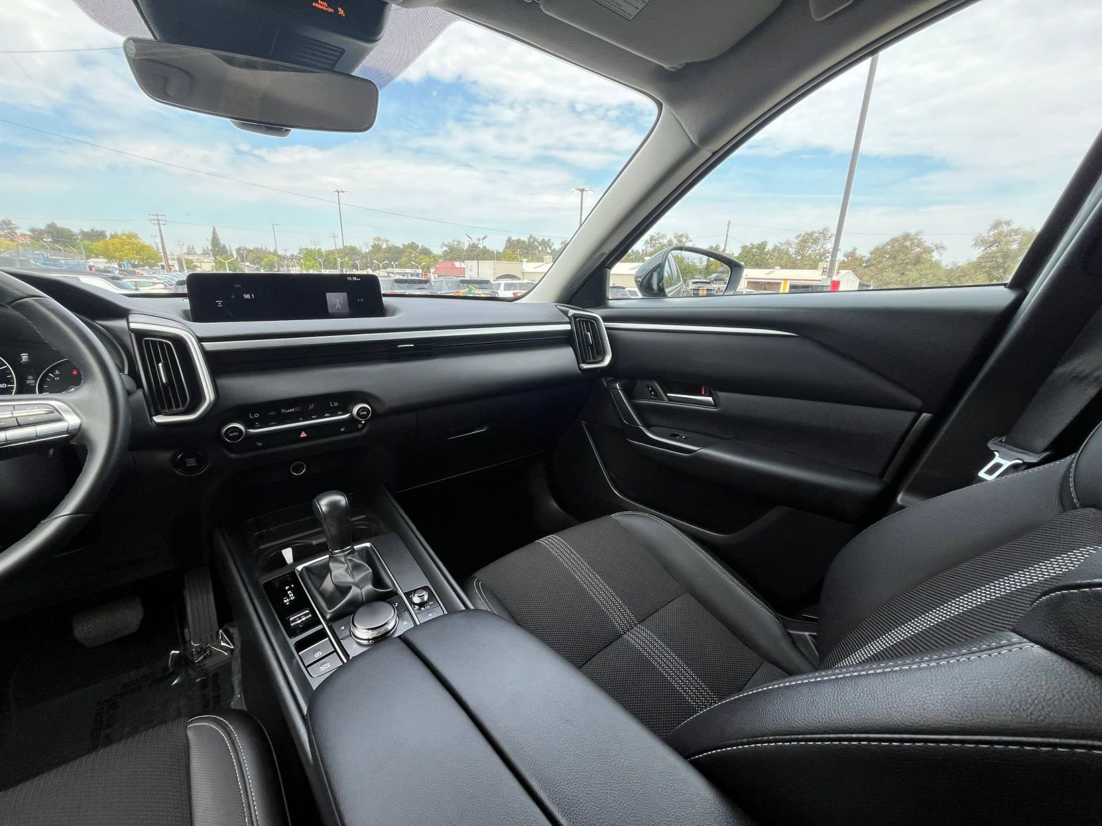 Thumbnail: 2025 Mazda CX-50 - 35