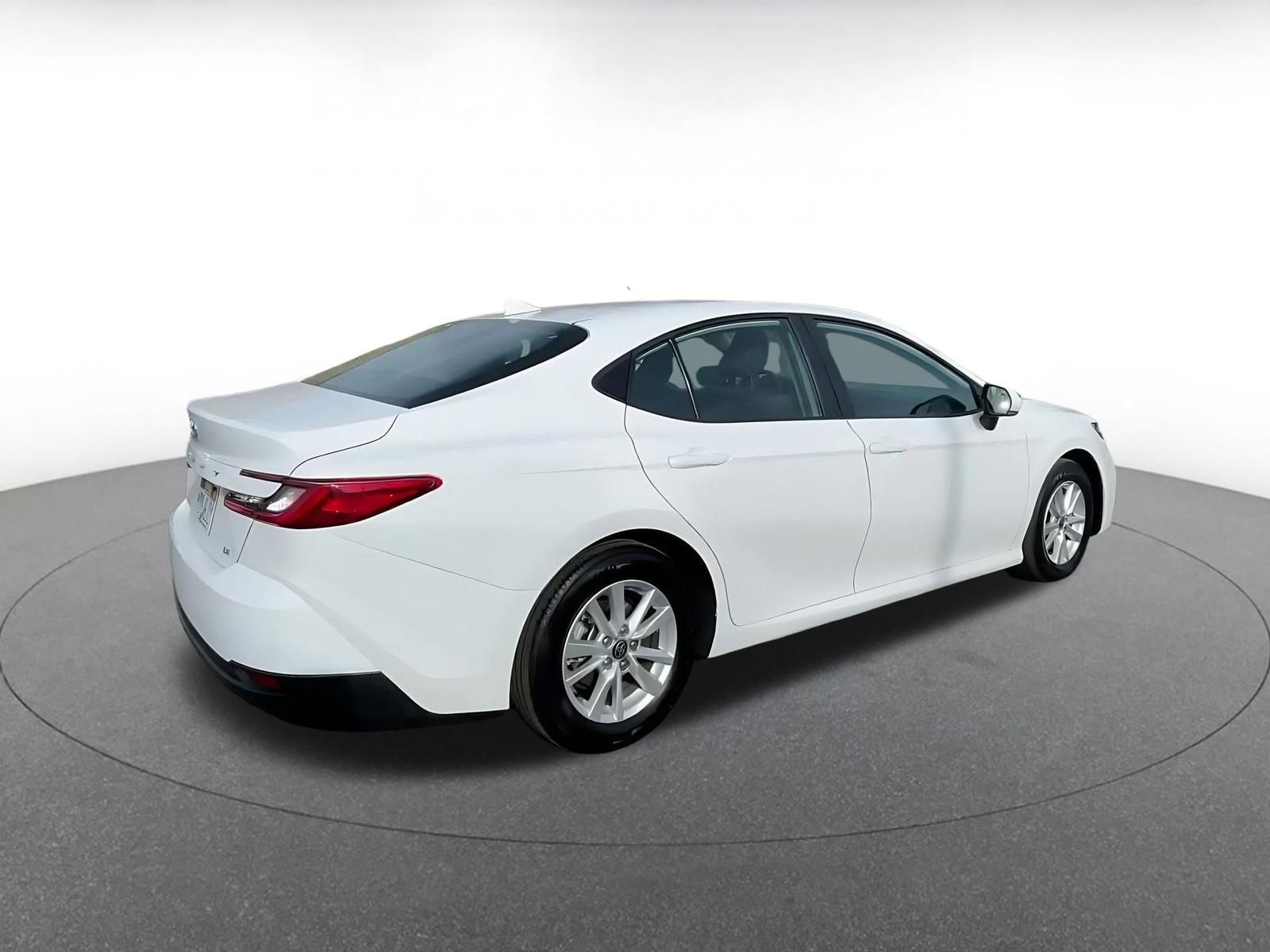 Thumbnail: 2025 Toyota Camry - 14