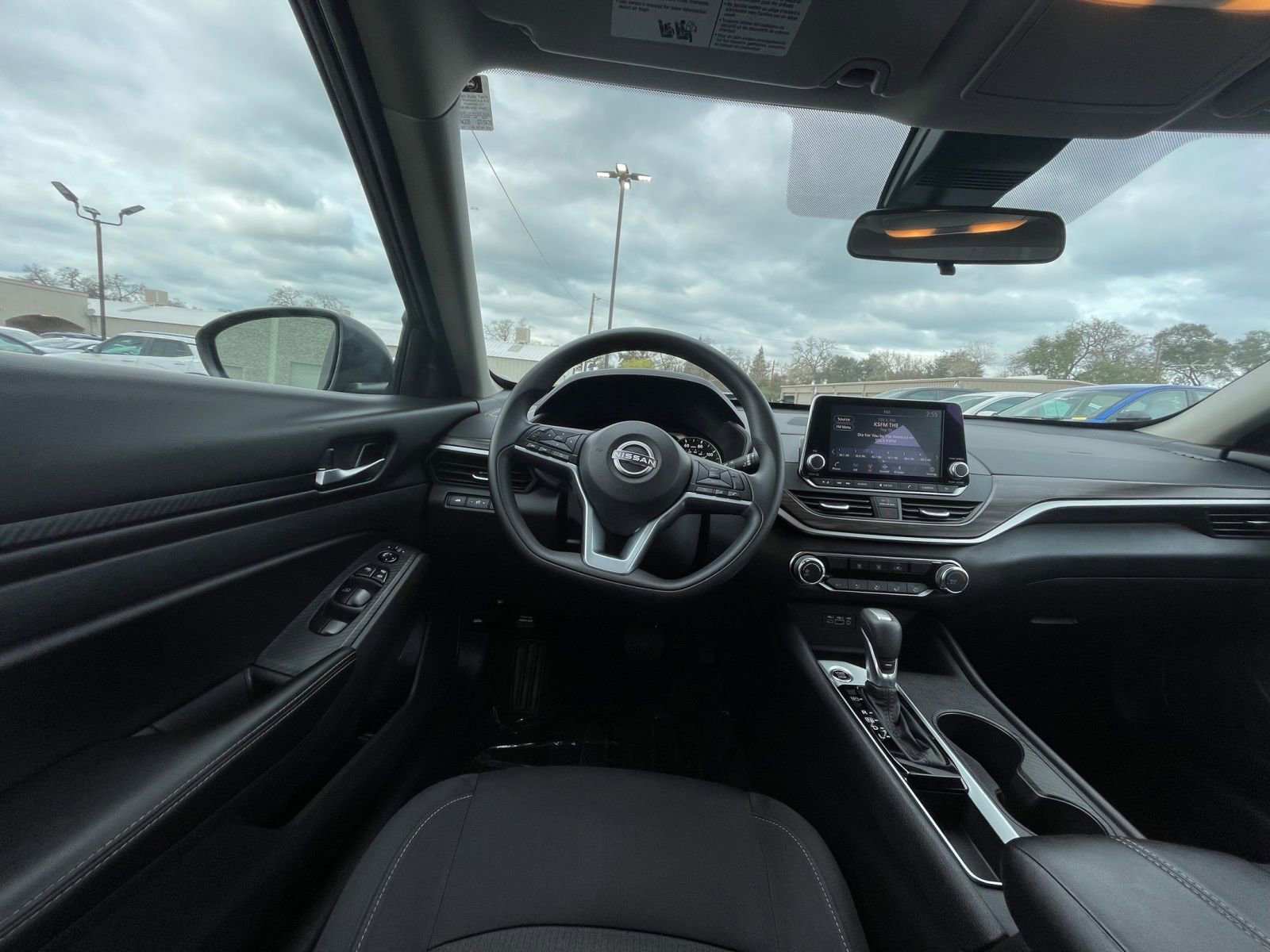 Thumbnail: 2025 Nissan Altima - 34