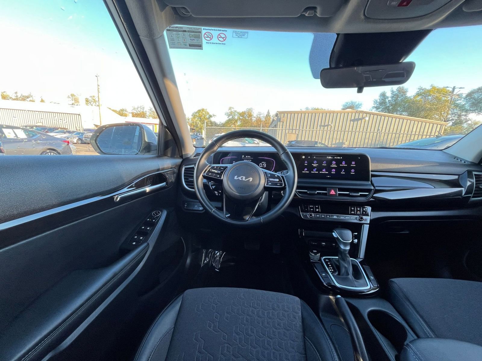 Thumbnail: 2025 Kia Seltos - 34