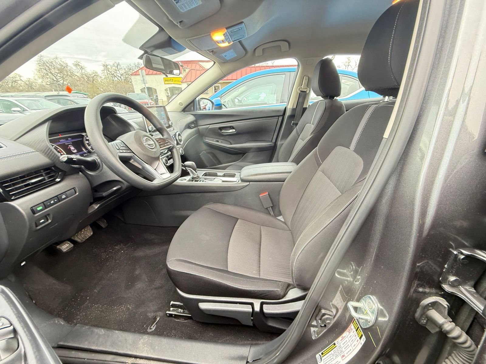 Thumbnail: 2025 Nissan Sentra - 27