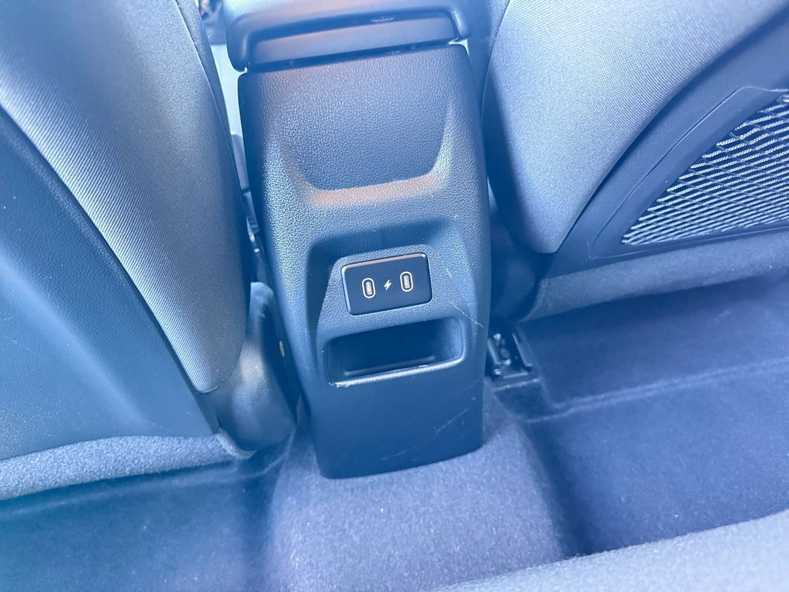 Thumbnail: 2025 Hyundai Venue - 23