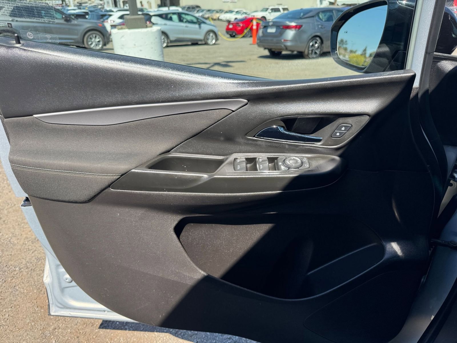Thumbnail: 2023 Chevrolet Bolt EV - 23