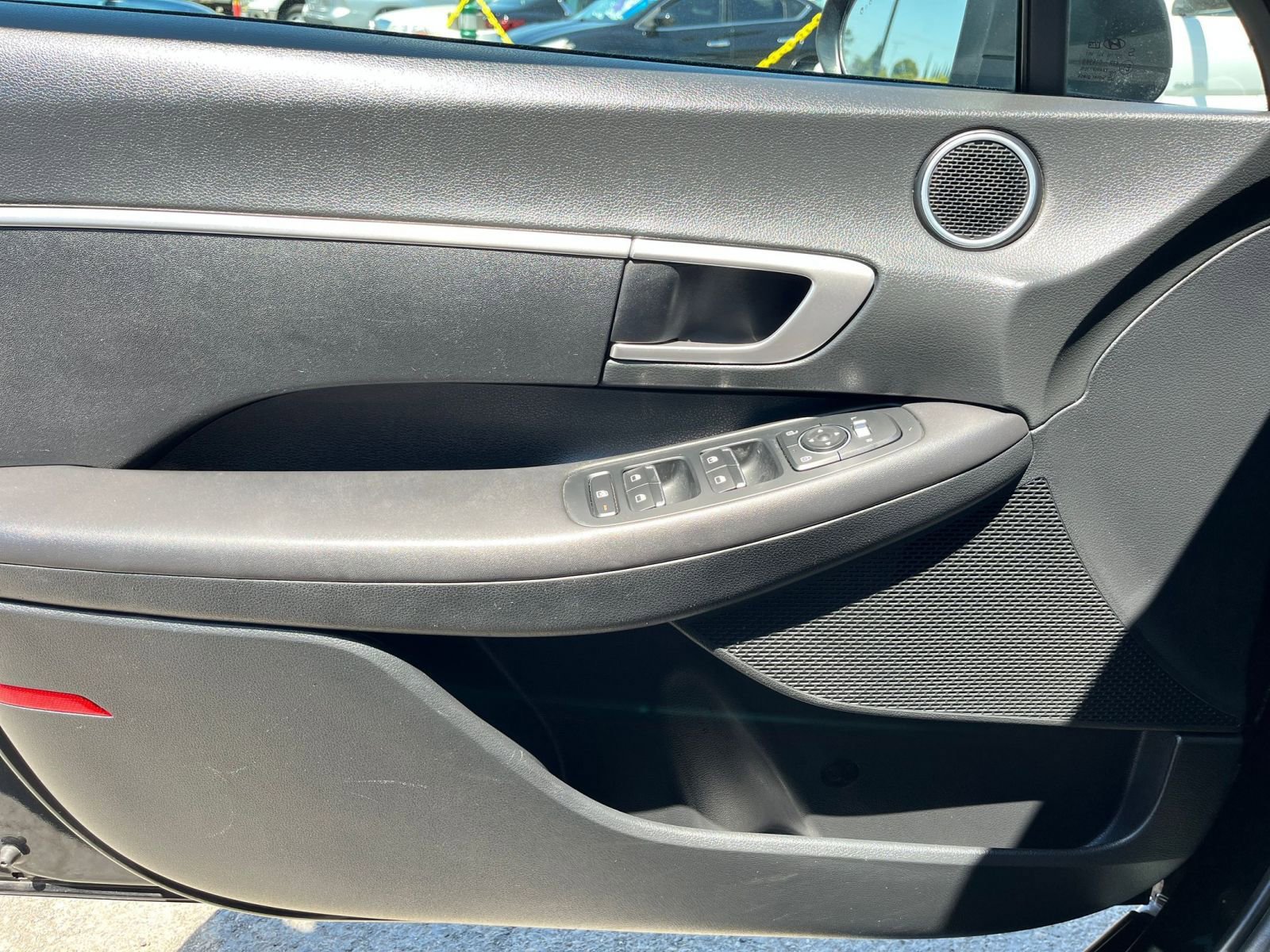 Thumbnail: 2023 Hyundai Sonata - 20