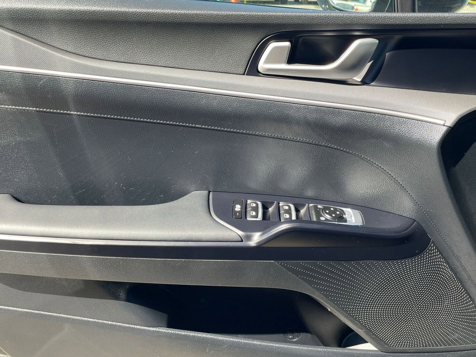 Thumbnail: 2025 Kia K5 - 18