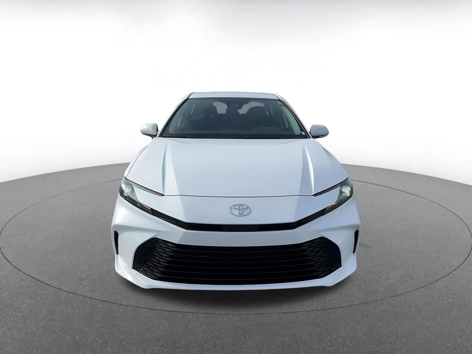 Thumbnail: 2025 Toyota Camry - 3