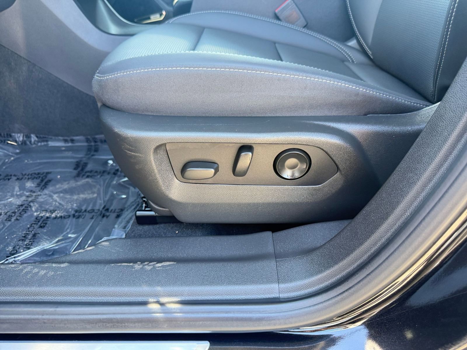 Thumbnail: 2024 Buick Envision - 23