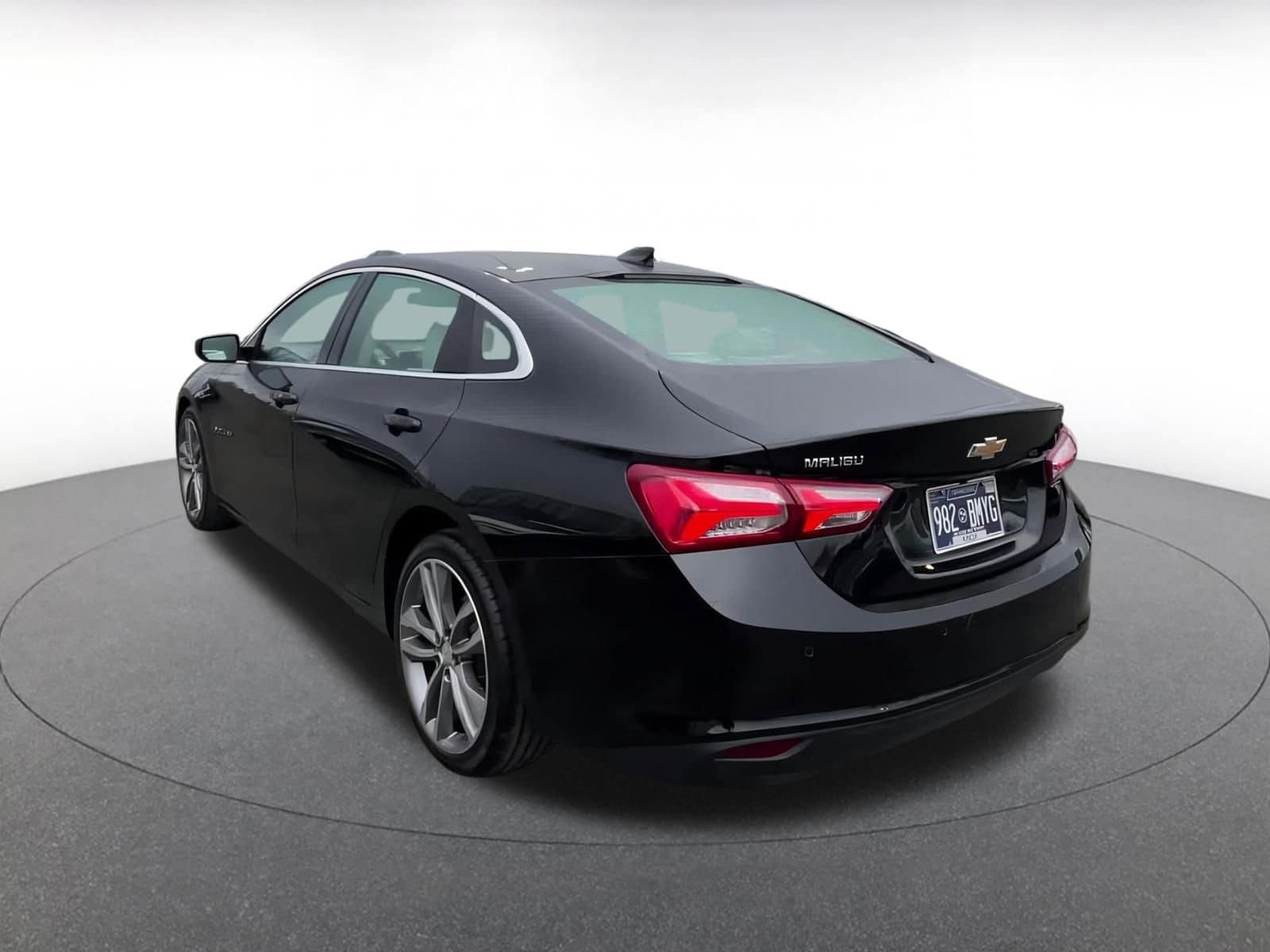 Thumbnail: 2024 Chevrolet Malibu - 11