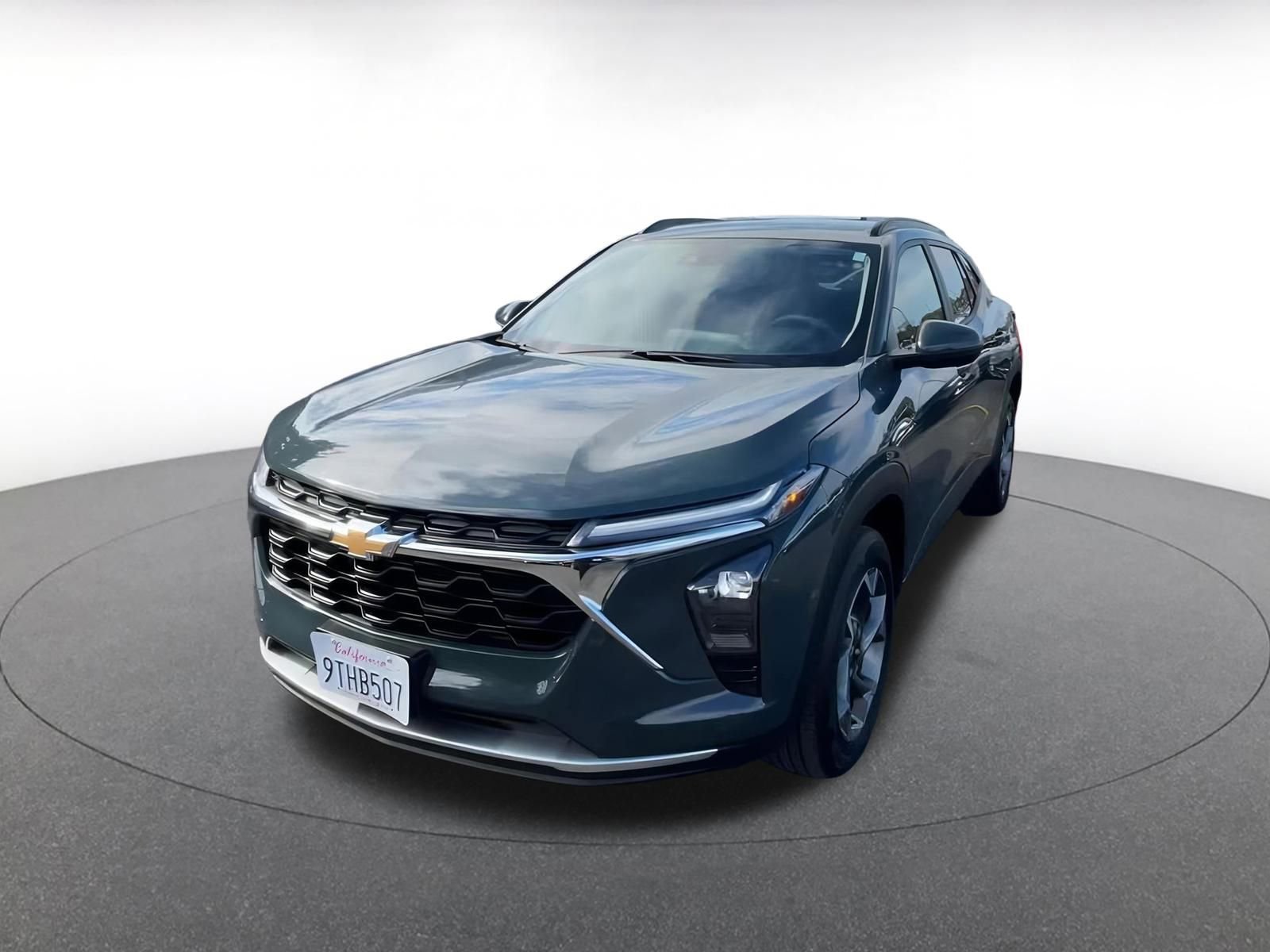 Thumbnail: 2025 Chevrolet Trax - 7