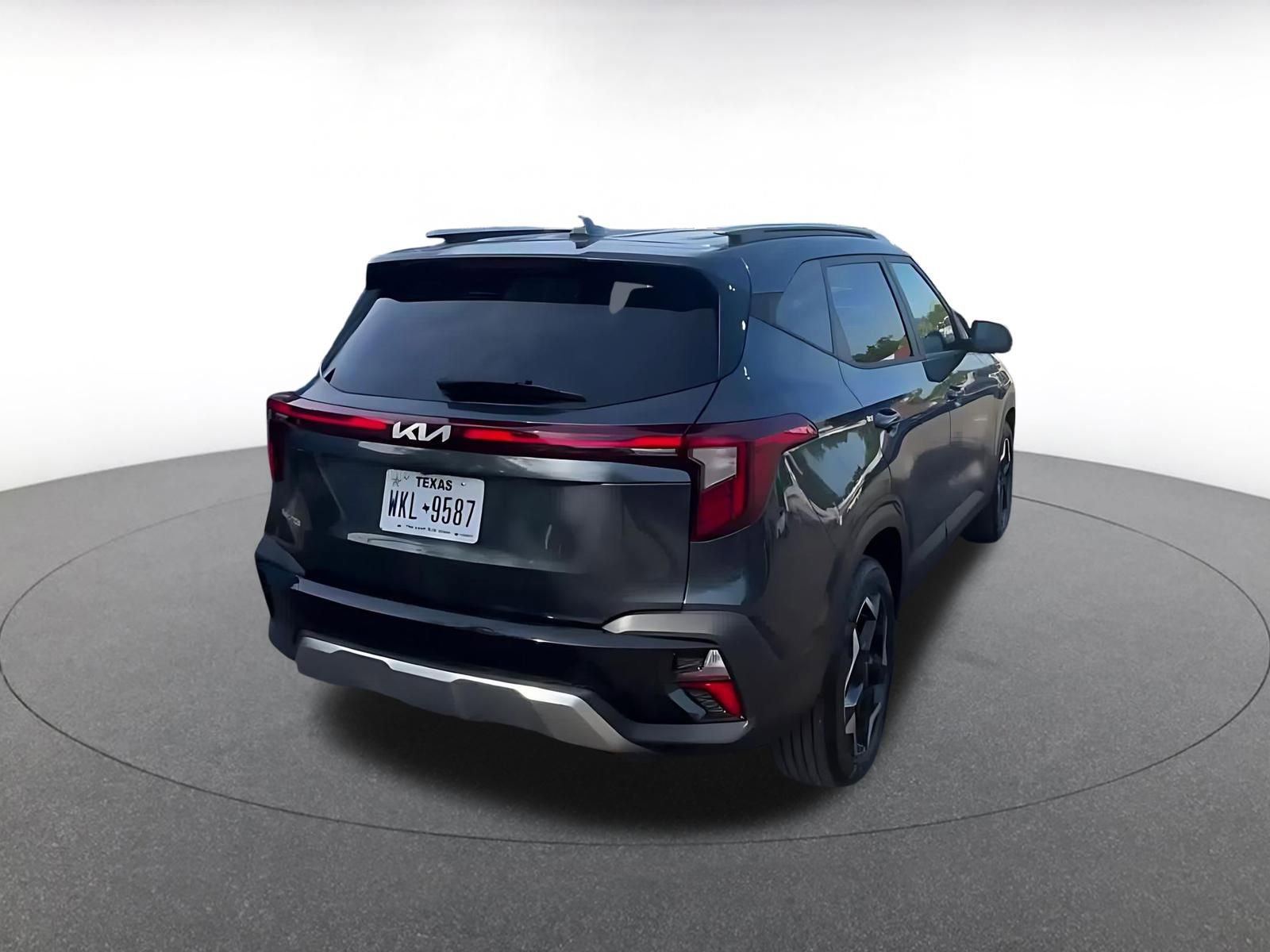 Thumbnail: 2025 Kia Seltos - 15