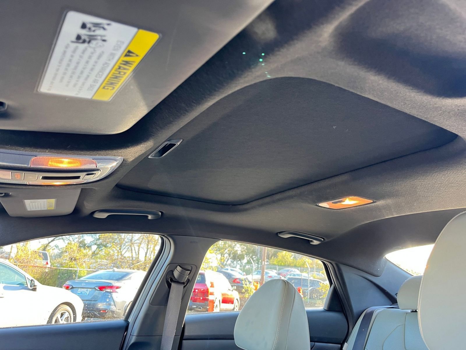 Thumbnail: 2025 Hyundai Elantra - 30