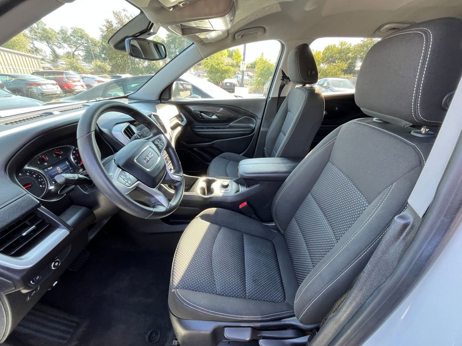 Thumbnail: 2024 GMC Terrain - 31