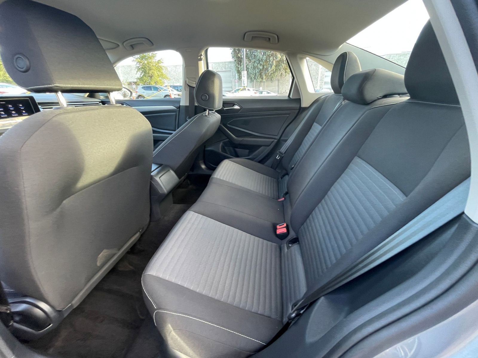 Thumbnail: 2025 Volkswagen Jetta - 23