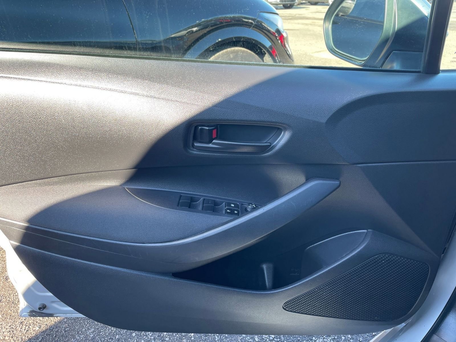 Thumbnail: 2023 Toyota Corolla - 20