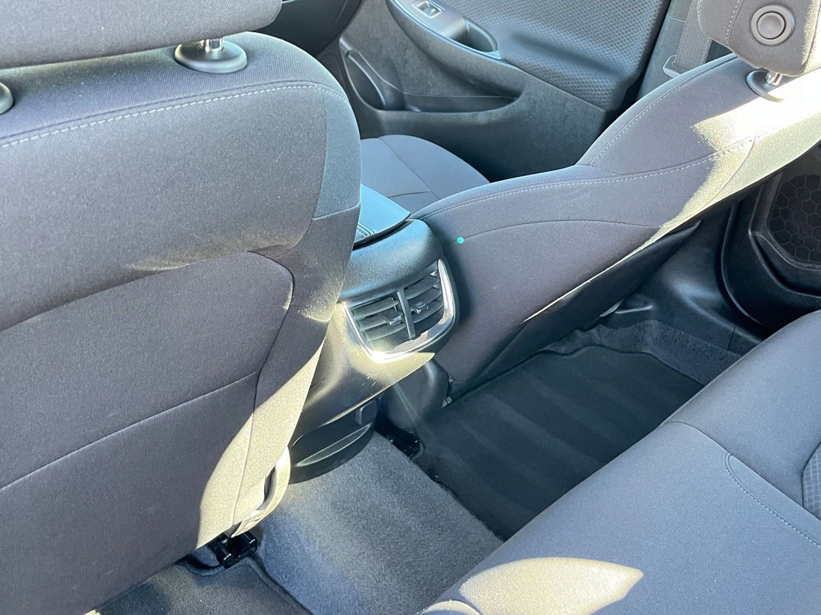 Thumbnail: 2023 Chevrolet Malibu - 24