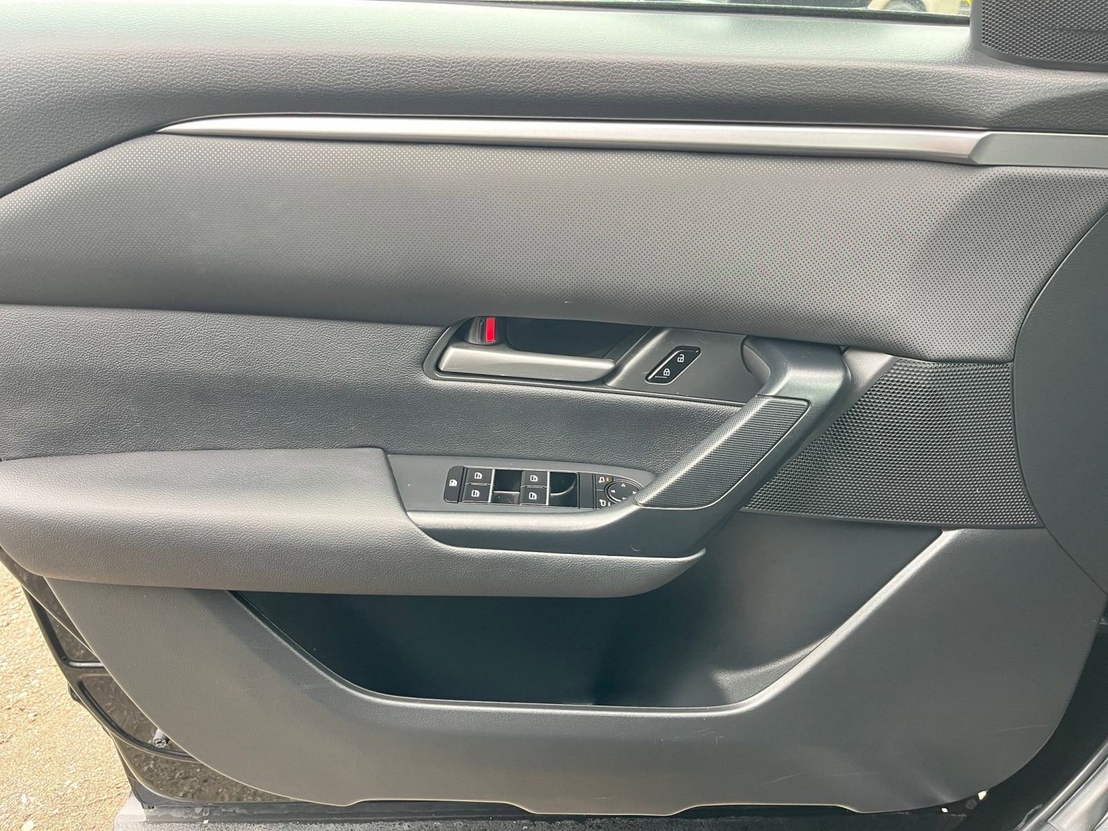 Thumbnail: 2025 Mazda CX-50 - 20