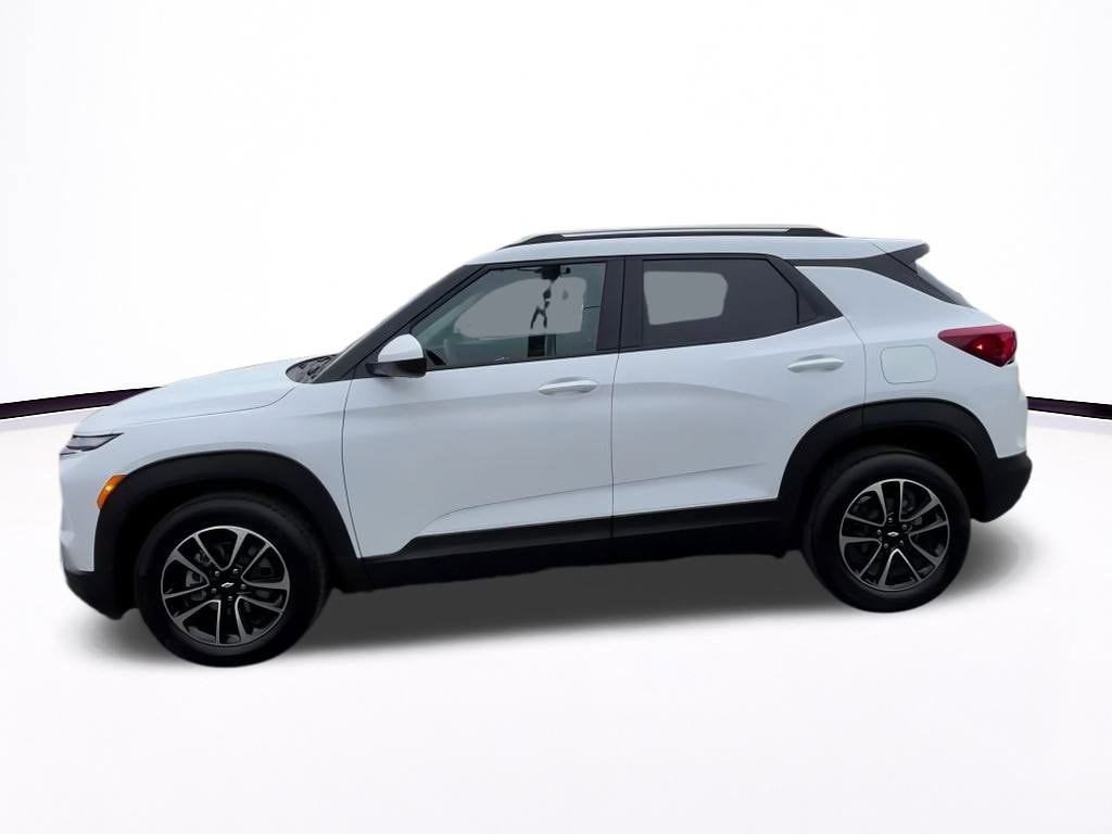 Thumbnail: 2025 Chevrolet TrailBlazer - 9