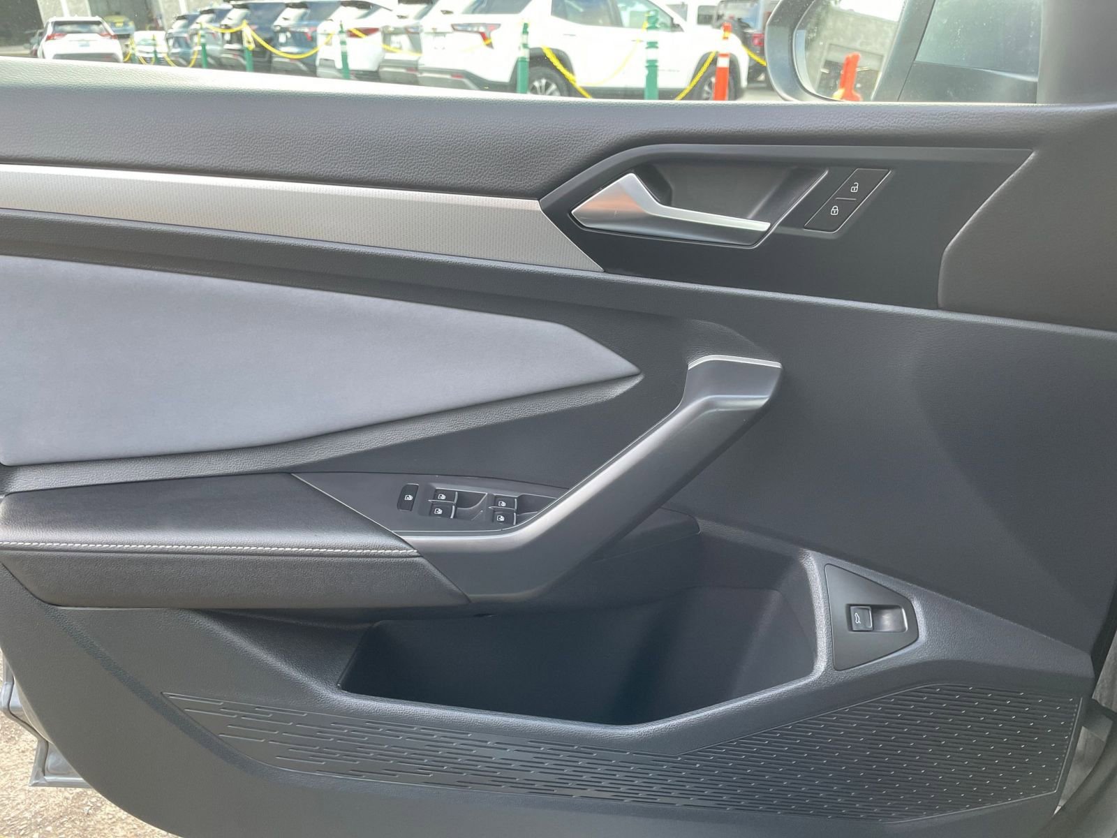 Thumbnail: 2025 Volkswagen Jetta - 20