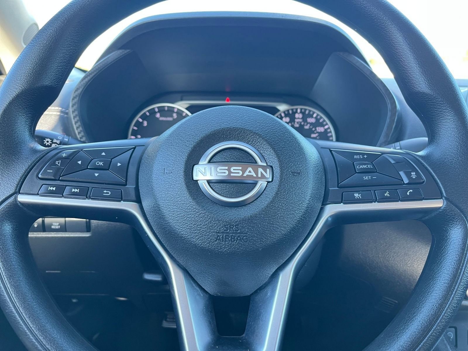 Thumbnail: 2024 Nissan Sentra - 25