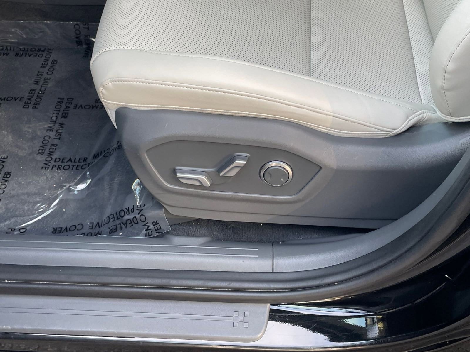 Thumbnail: 2025 Hyundai Santa Fe - 22