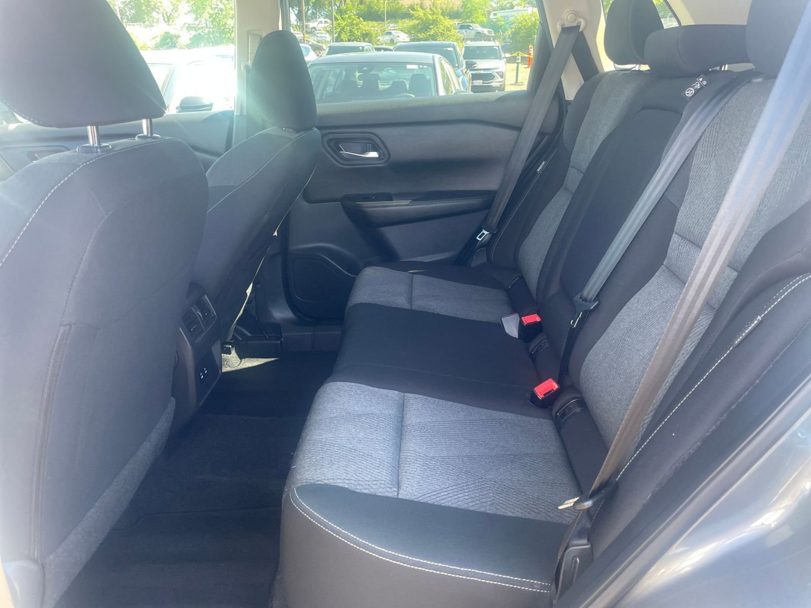 Thumbnail: 2025 Nissan Rogue - 28